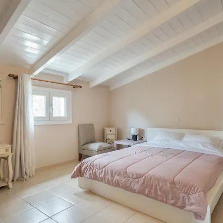 Margetina's House * Lefkada City